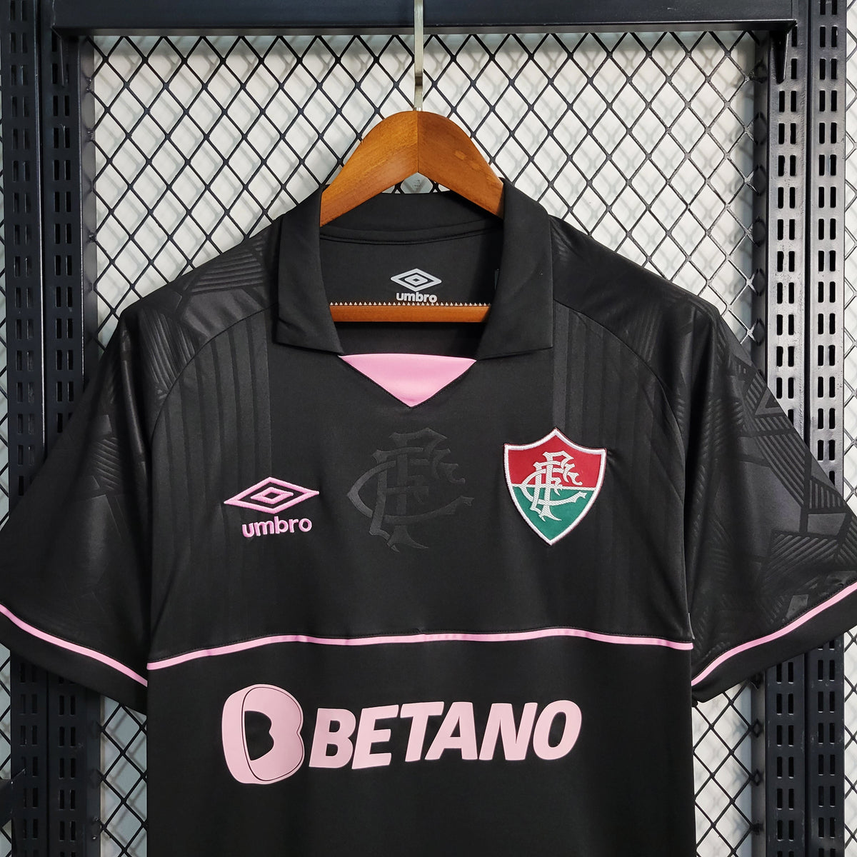 Camisa Fluminense Goleiro 2023/24 - Umbro Torcedor Masculina - Preta/Rosa