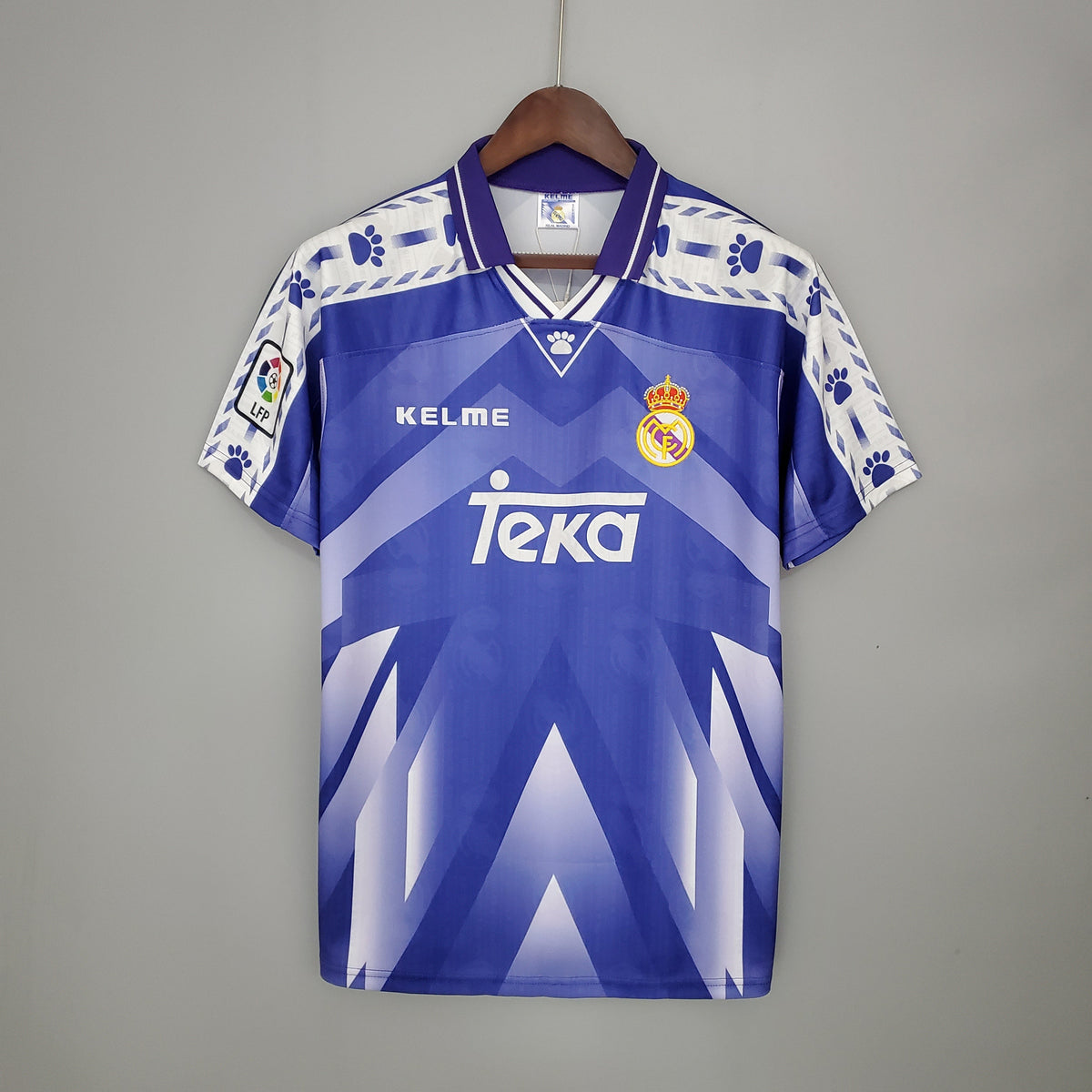 Camisa Real Madrid Away 1996/97 - Kelme Retrô Masculina - Roxa/Branca