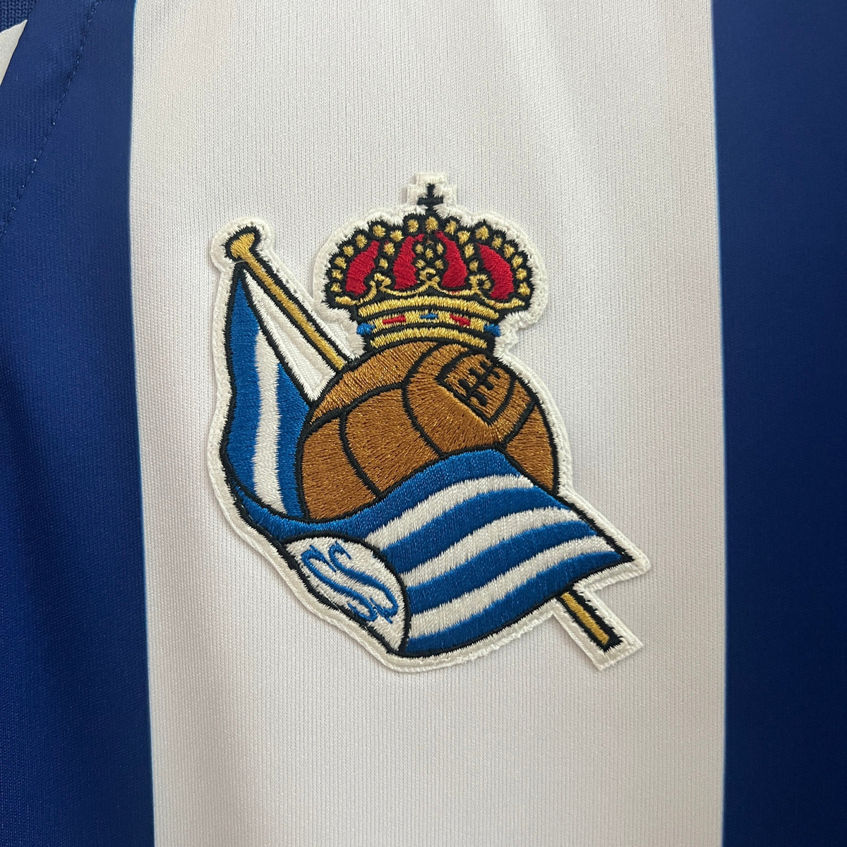 Camisa Real Sociedad Home 2024/25 - Torcedor Masculina - Azul/Branca