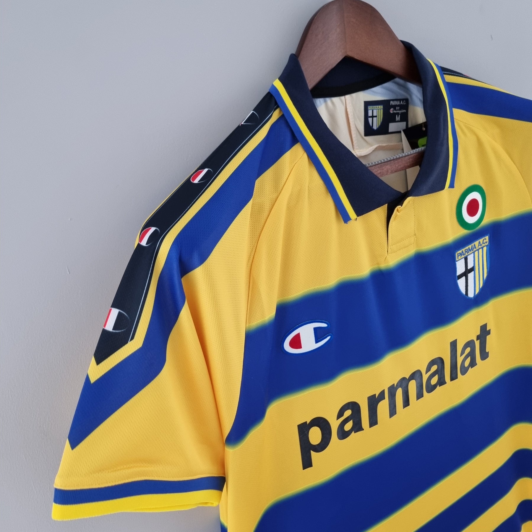 Camisa Parma Home 1999/00 - Champion Retrô Masculina - Amarela/Azul