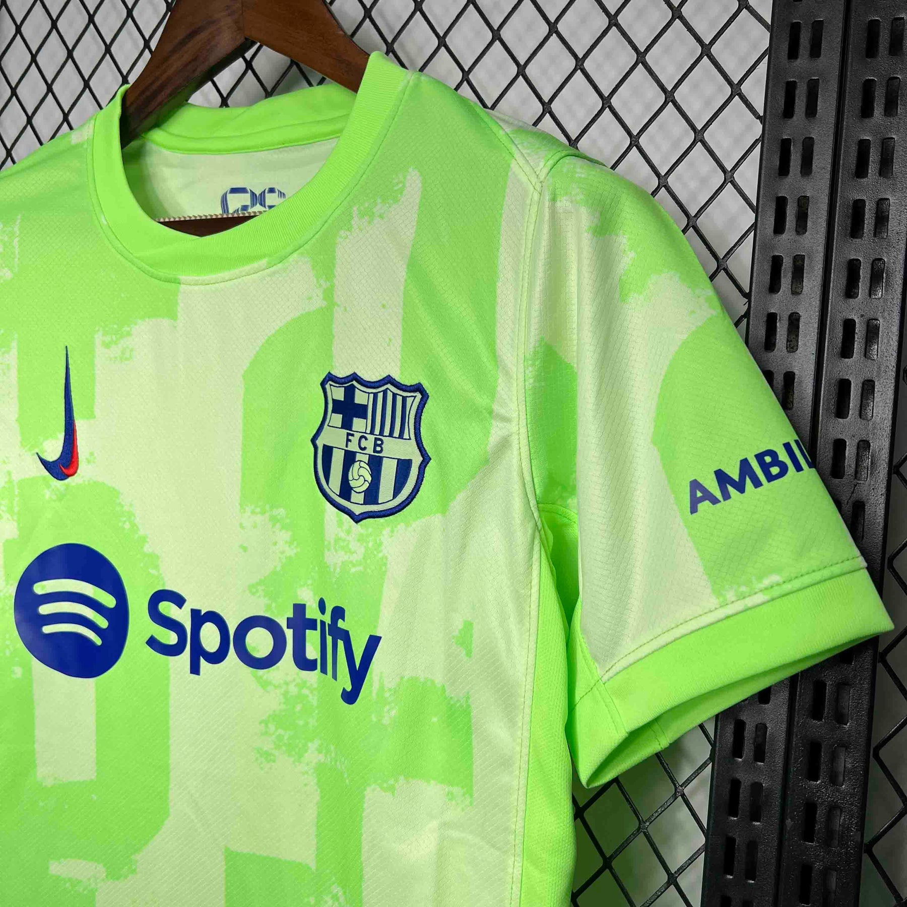 Camisa Barcelona Away 2024/25 - Nike Torcedor Masculina - Verde/Azul