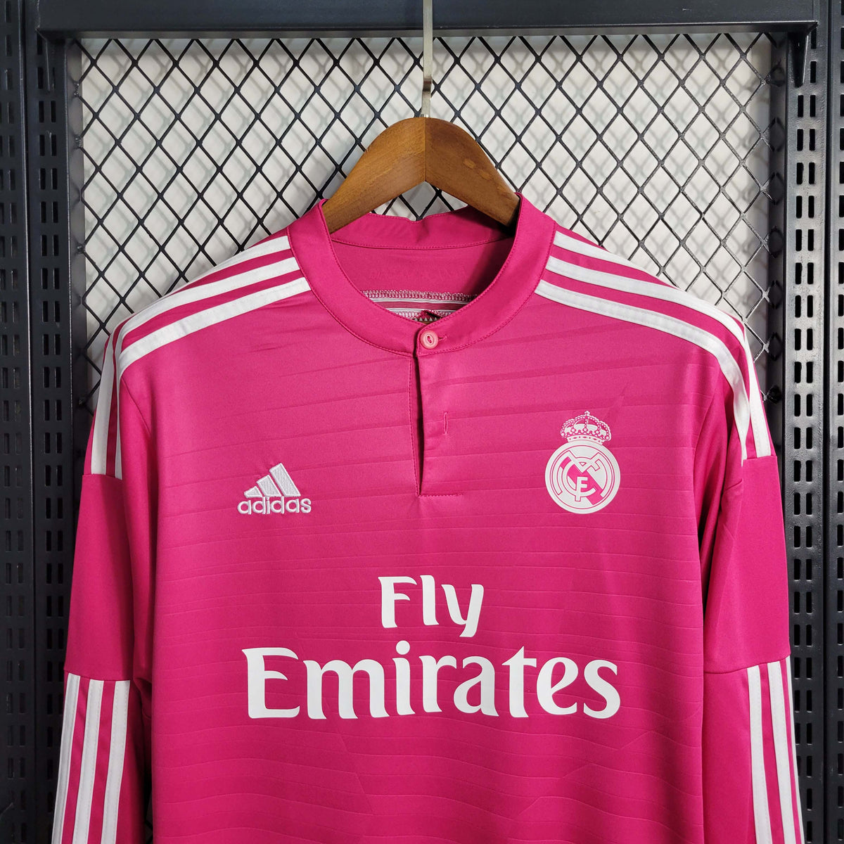 Camisa Manga Longa Real Madrid Away 2014/15 - Adidas Retrô Masculina - Rosa/Branca