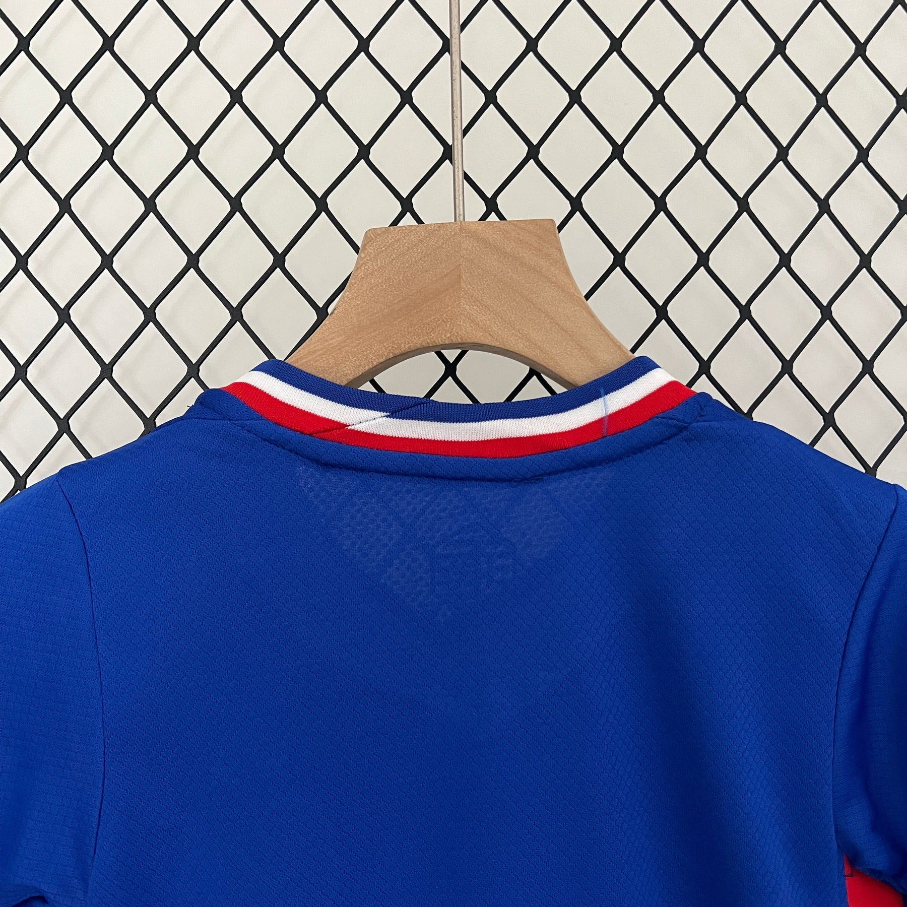 Kit Infantil Seleção França Home 2024/25 - Nike Torcedor - Azul/Branca