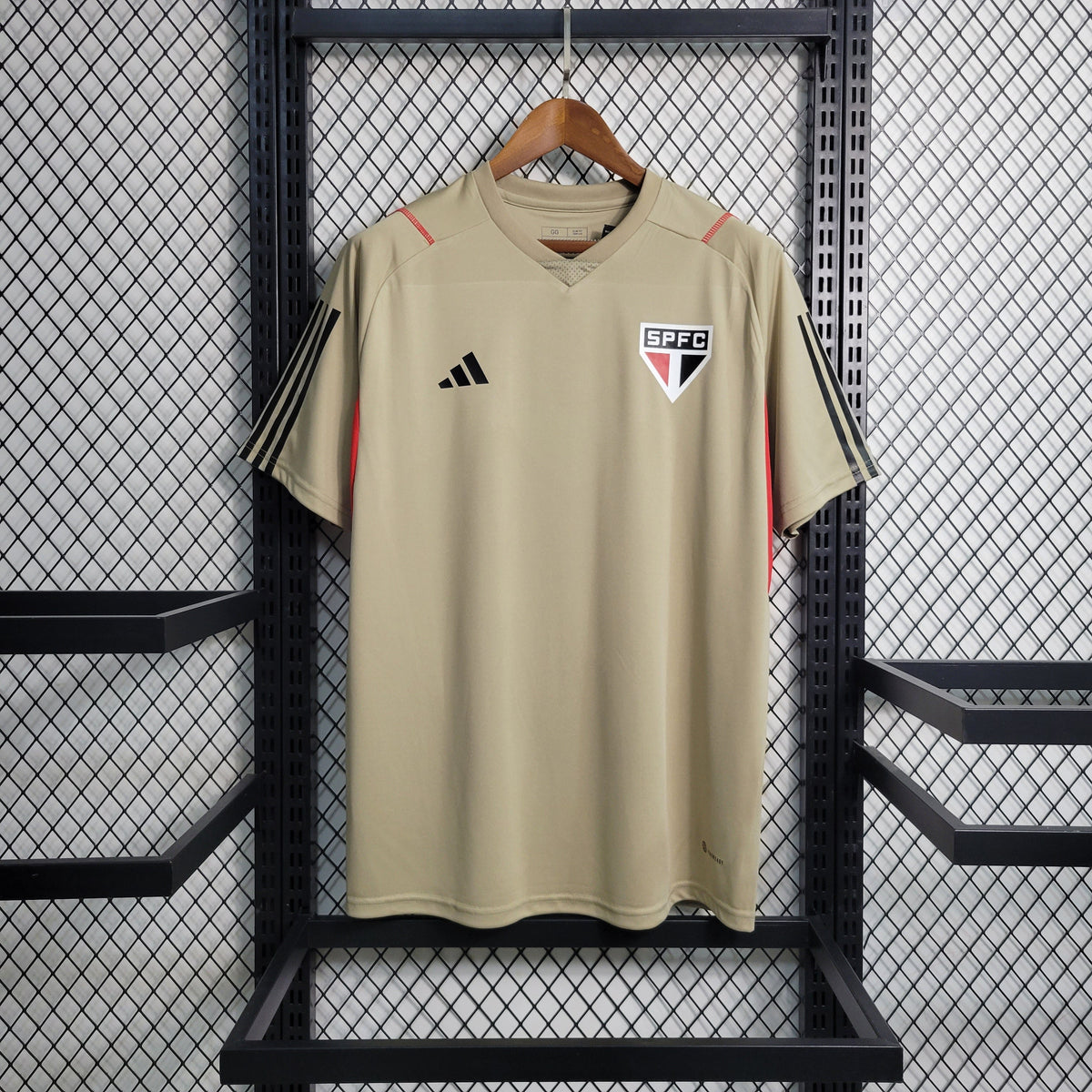 Camisa São Paulo Treino 2023/24 - Adidas Torcedor Masculina - Bege