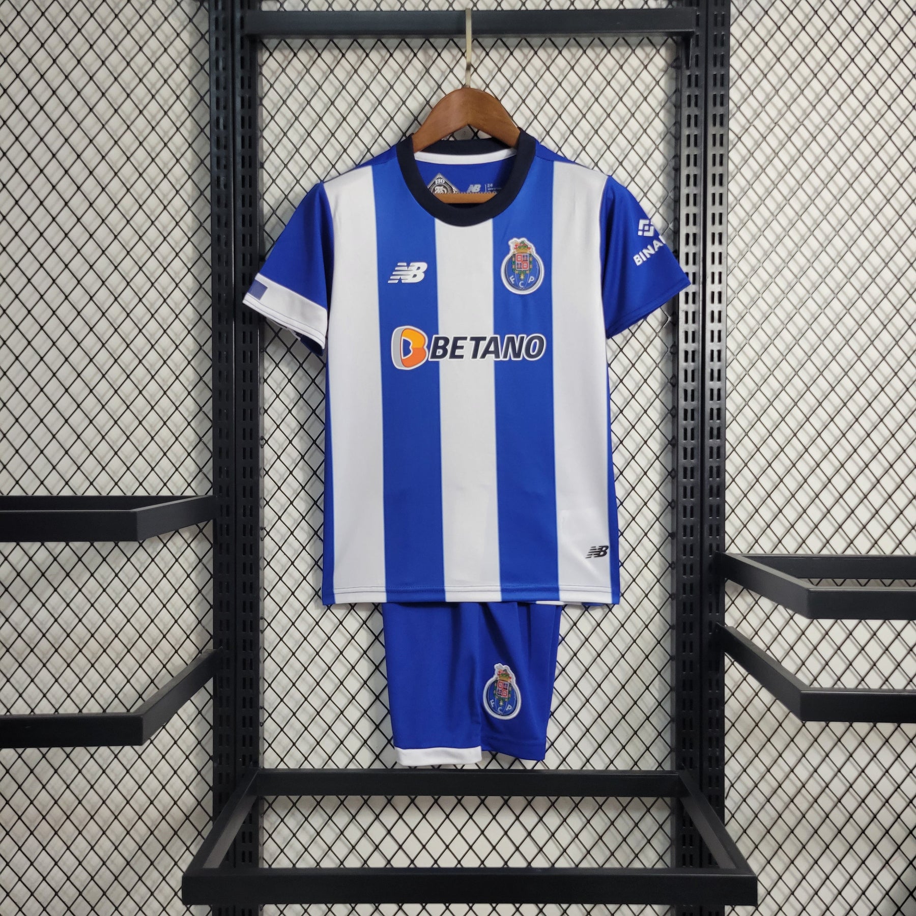 Kit Infantil Porto Home 2023/24 - New Balace Torcedor - Azul/Branca