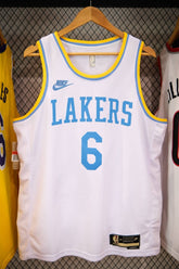 Regata NBA Los Angeles Lakers Classic Edition 22/23 LeBron James Branca