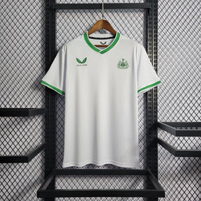 Camisa Newcastle Third 2022/23 - Castore Torcedor Masculina - Branca/Verde