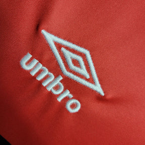 Camisa Rayo Vallecano Away 2022/23 - Umbro Torcedor Masculina - Vermelha/Branca