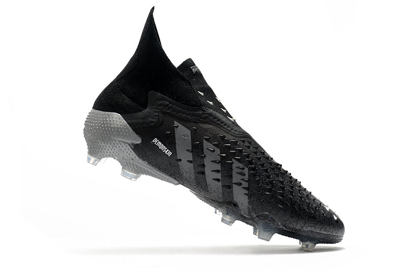 Chuteira Adidas Predator Freak + Superstealth