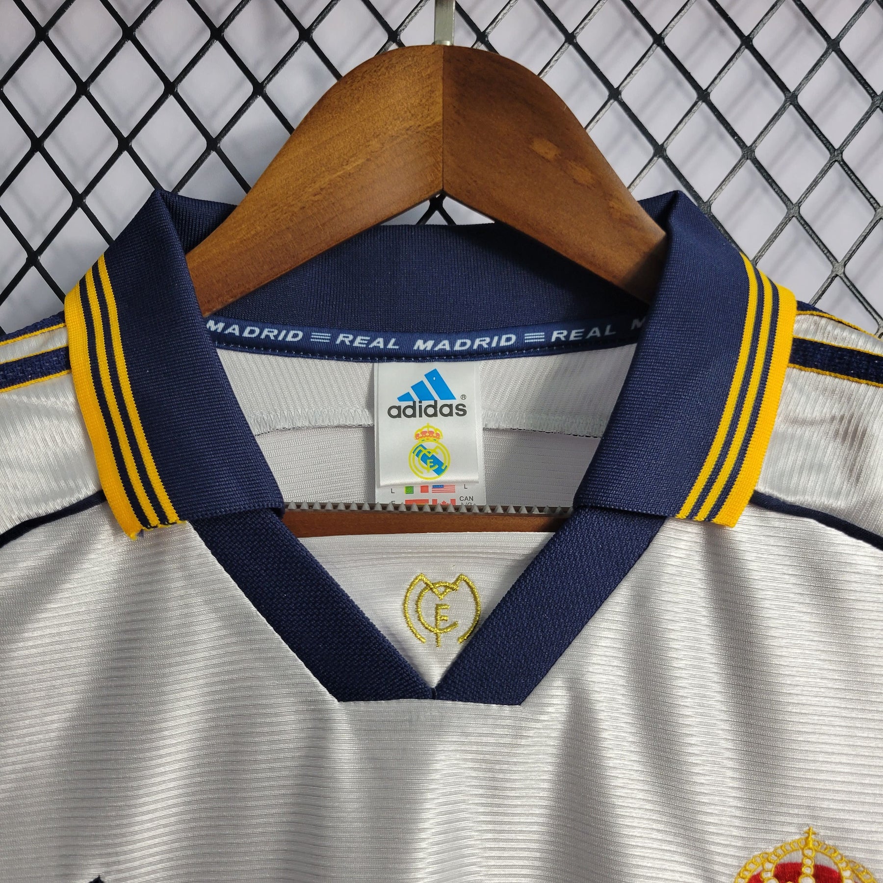 Camisa Real Madrid Home 2000 - Adidas Retrô Masculina - Branca/Azul