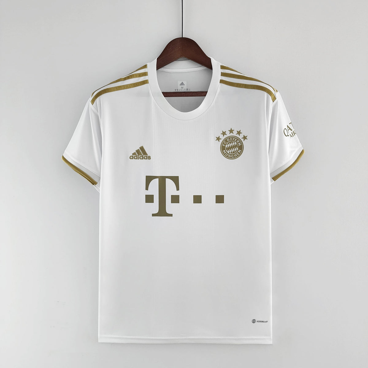 Camisa Bayern de Munique Away 2022/23 - Adidas Torcedor Masculina - Branca/Dourado