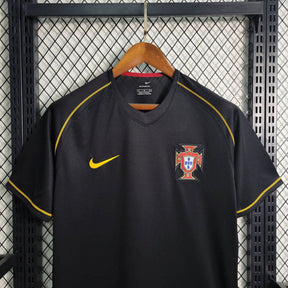 Camisa Portugal Away 2006 - Nike Retrô Masculina - Preta/Amarela