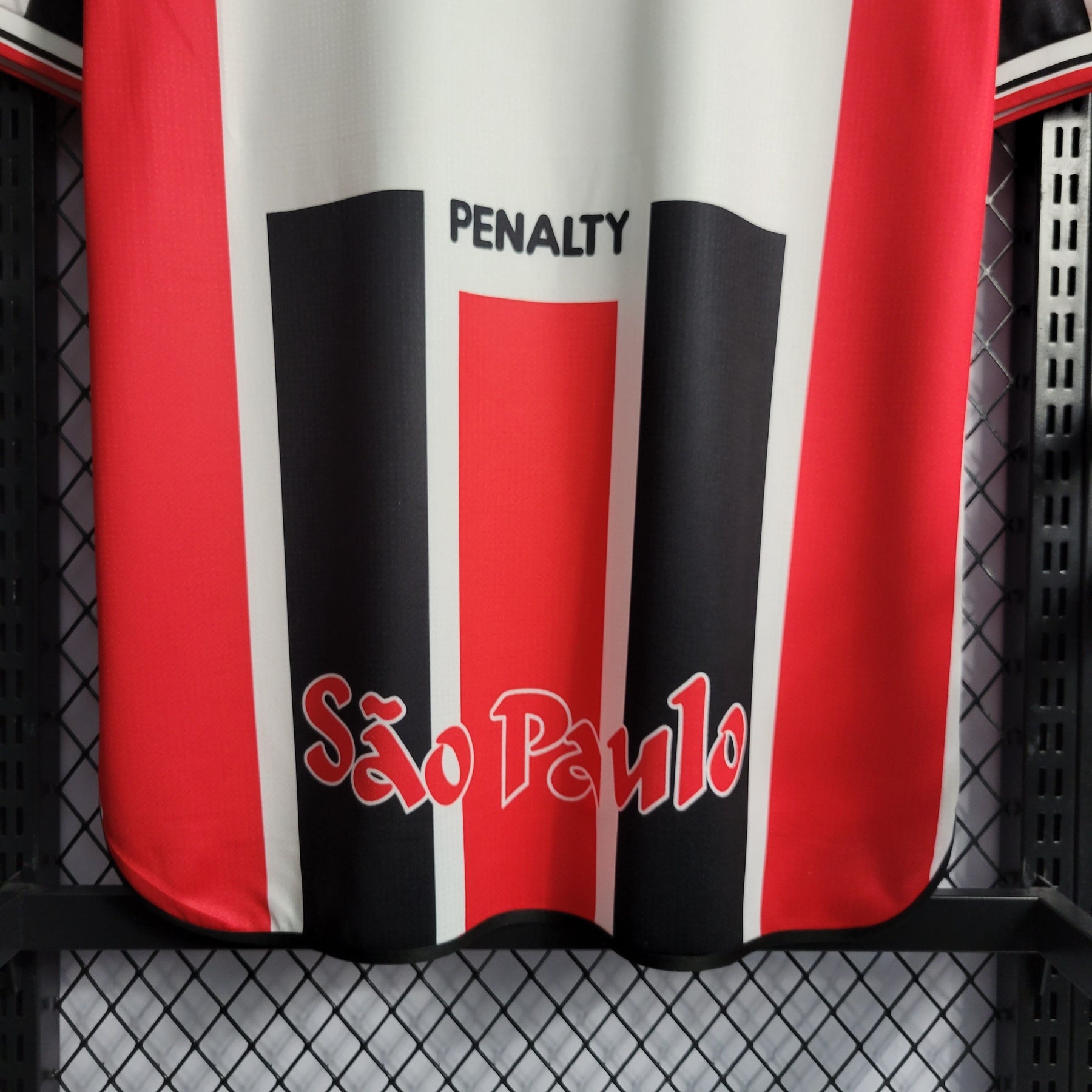 Camisa São Paulo Away 2000 - Penalty Retrô Masculina - Vermelha/Preta