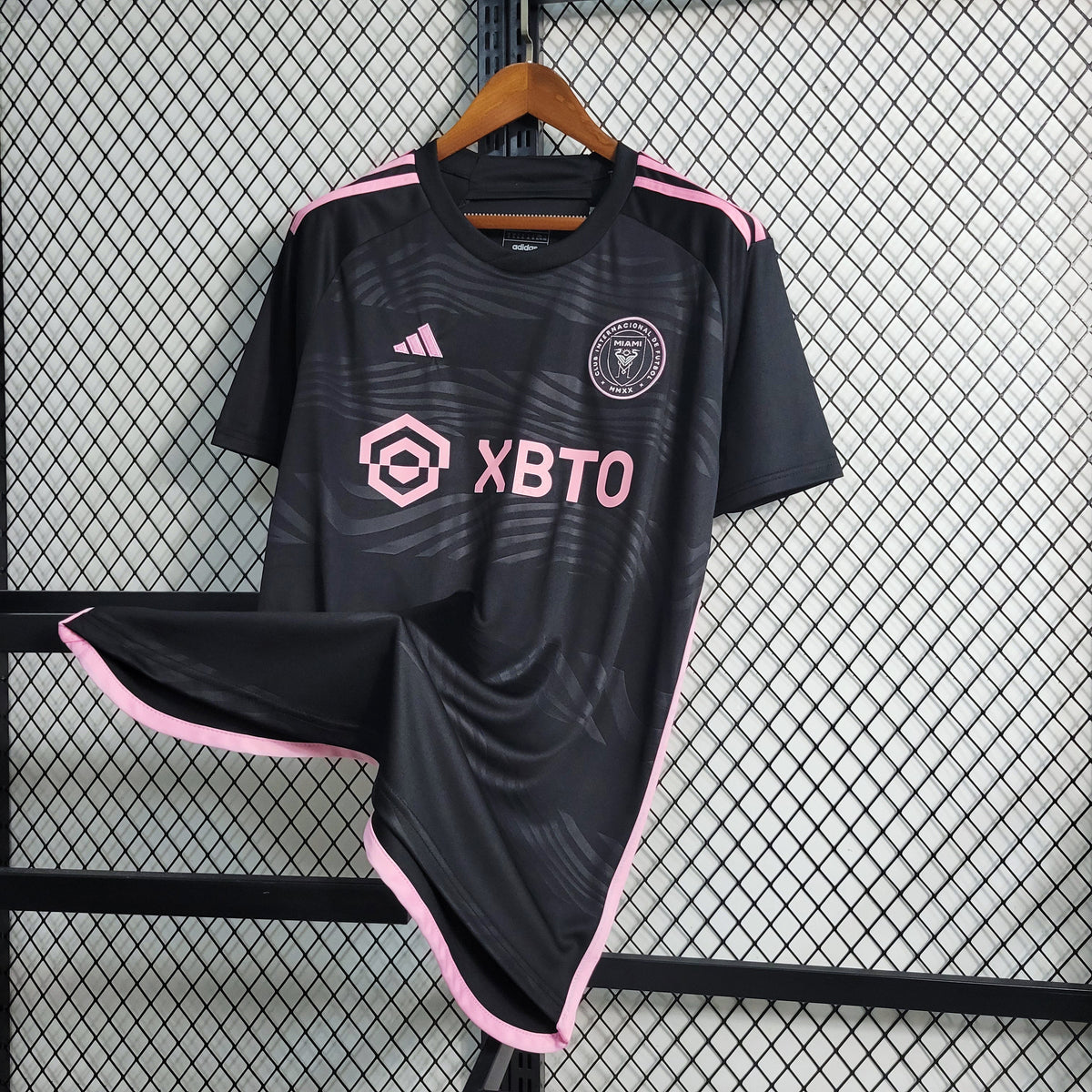 Camisa Inter Miami Away 2023/24 - Adidas Torcedor  Masculina - Preta/Rosa