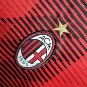 Camisa Milan Manga Longa Home 2023/24 - Puma Torcedor Masculina - Vermelha/Preta