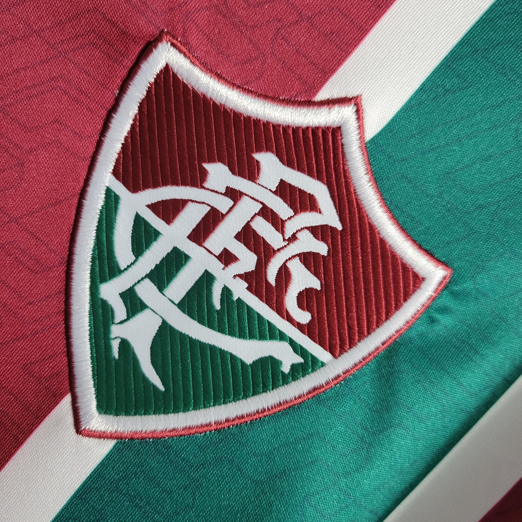 Camisa Fluminense Home 2022/23 - Umbro Torcedor Masculina - Vermelha/Verde