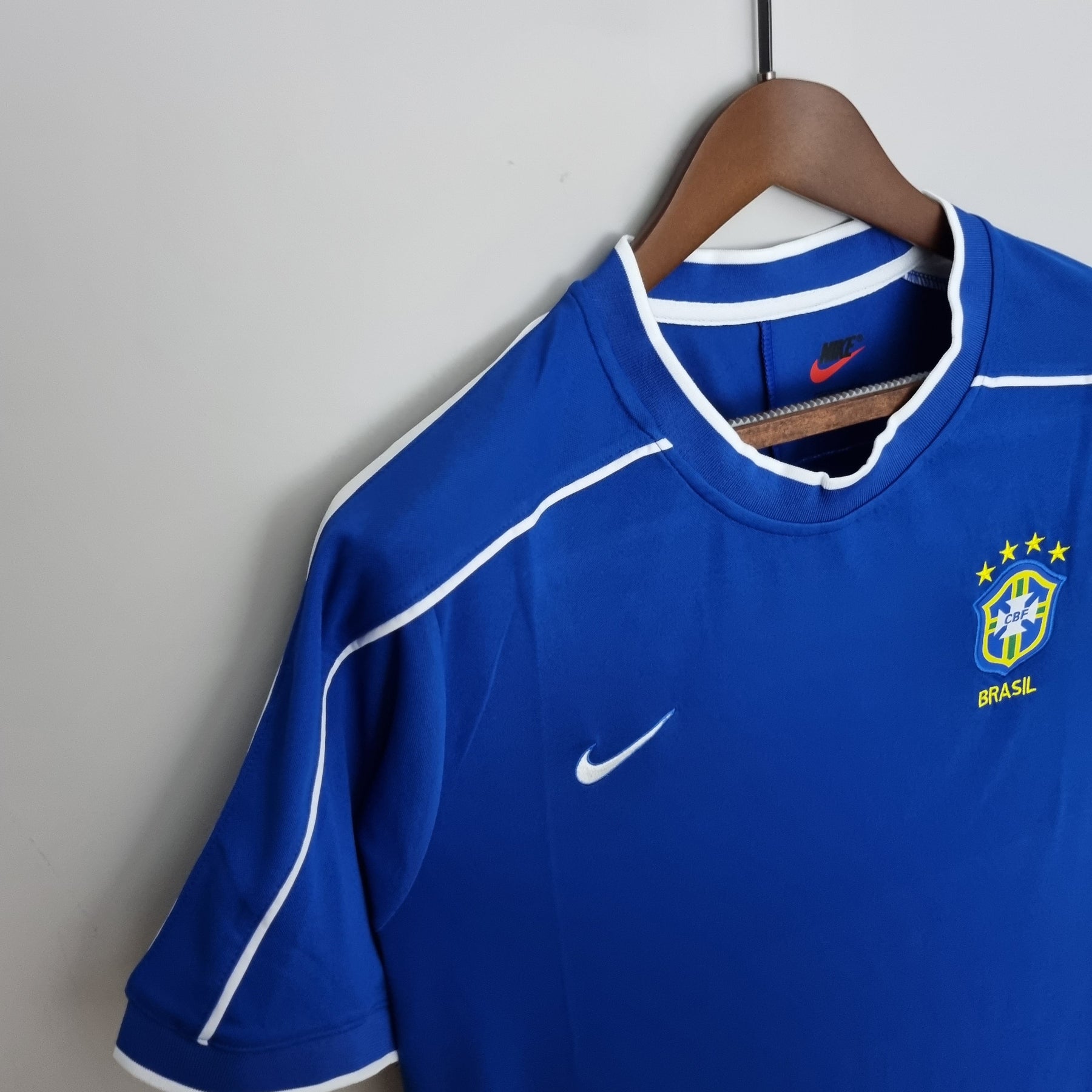 Camisa Seleção Brasil Away 1998 - Nike Retrô Masculina - Azul/Branca