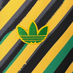 Camisa Seleção Jamaica Treino 2024/25 - Adidas Torcedor Masculina - Verde/Amarela