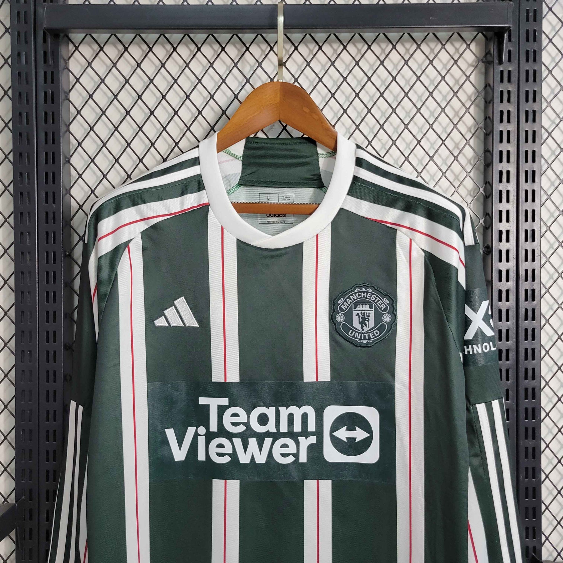 Camisa Manchester United Manga Longa Away 2023/24 - Adidas Torcedor Masculina - Verde/Branca