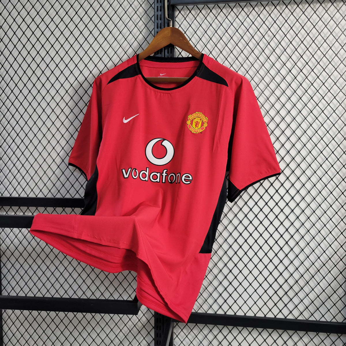 Camisa Manchester United Home 2002/04 - Nike Retrô Masculina - Vermelha/Preta