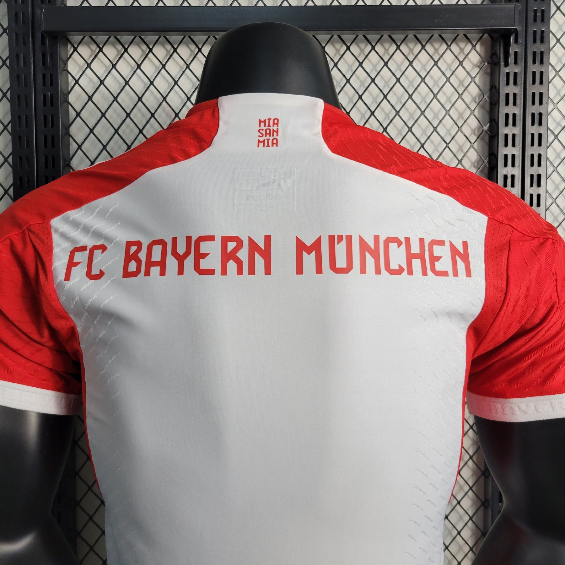 Camisa Bayern de Munique Home 2023/24 - Adidas Jogador Masculina - Branca/Vermelha