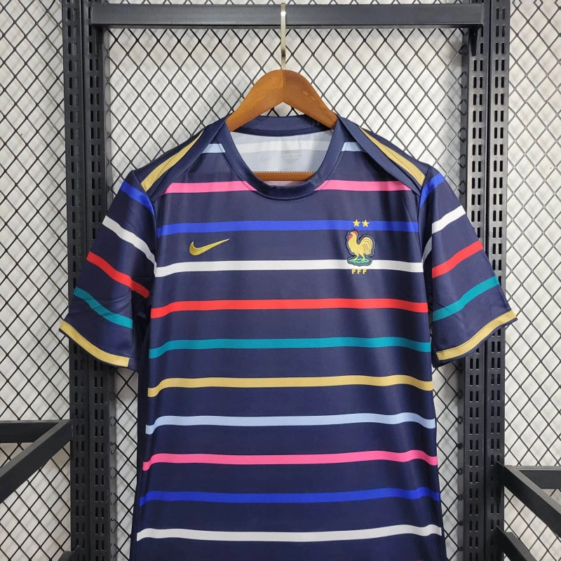 Camisa Seleção França Treino 2024/25 - Nike Torcedor Masculina - Azul/Colorida