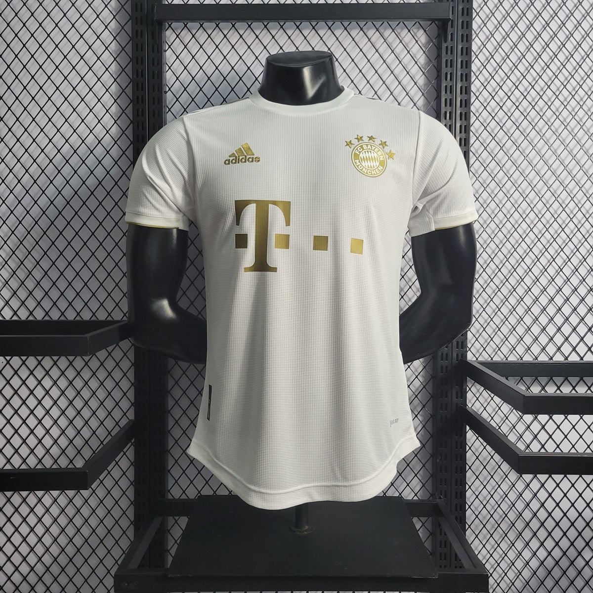 Camisa Bayern Away 2022/23 - Adidas Jogador Masculina - Branca/Dourada