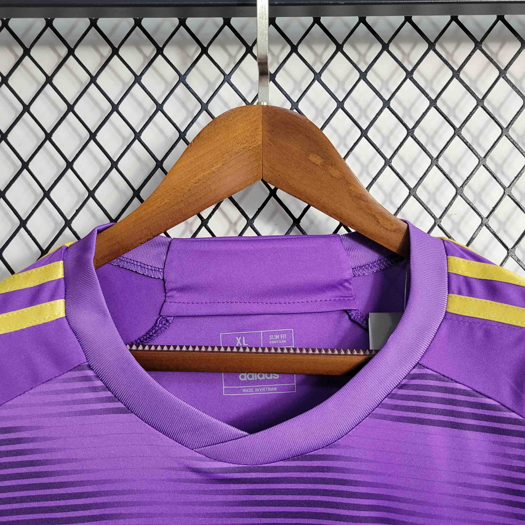 Camisa Orlando City 2023/24 - Adidas Torcedor Masculina - Roxa/Dourada