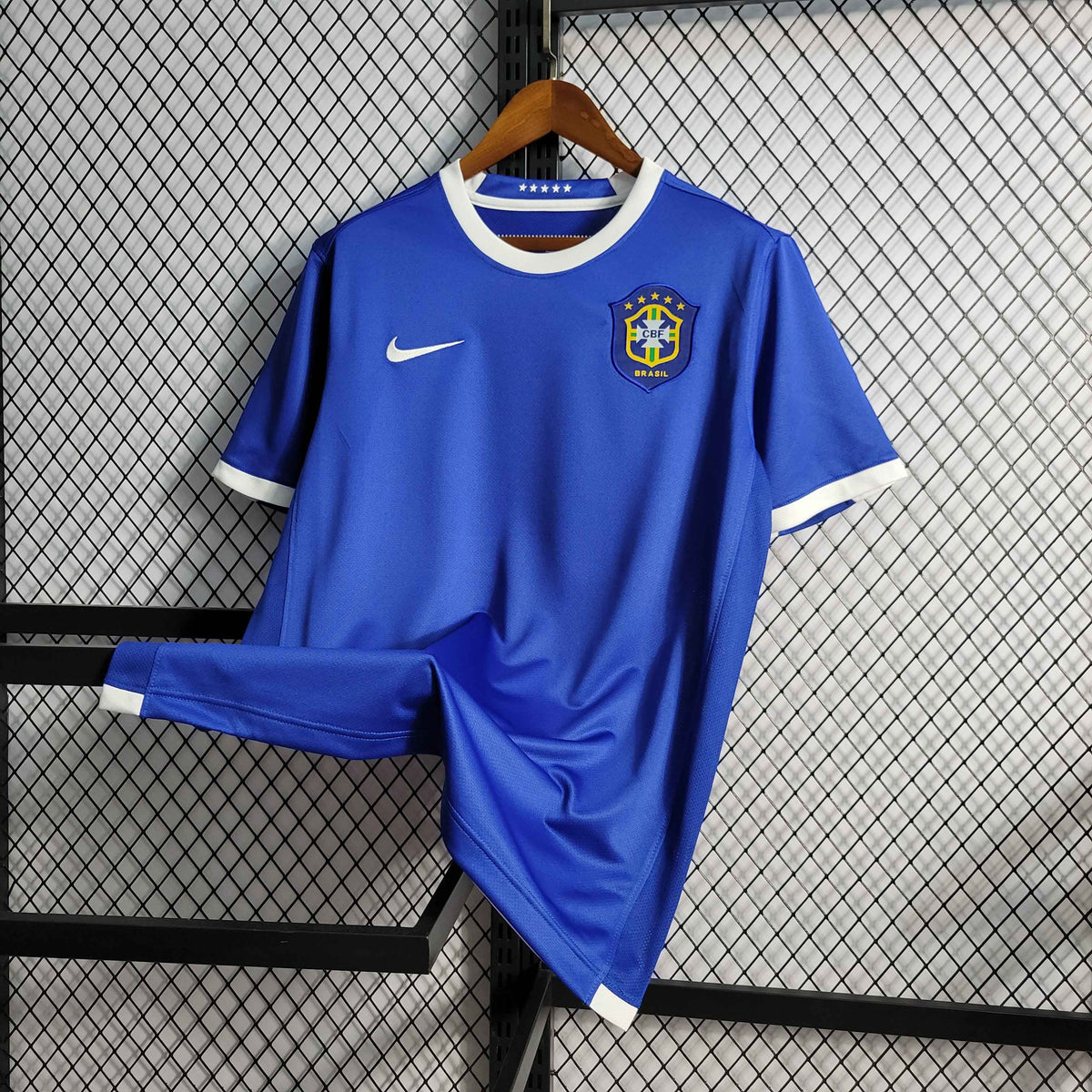 Camisa Seleção Brasil Away 2006/07 - Nike Retrô Masculina - Azul/Branca