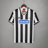 Camisa Juventus Home 1994/95 - Kappa Retrô Masculina - Preta/Branca