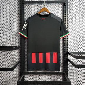 Camisa Milan 2022/23 - Puma Torcedor Masculina - Preta/Vermelha