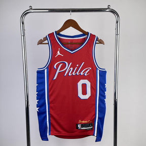 Regata NBA Philadelphia 76ers Statement Edition 23/24 Tyrese Maxey Vermelha