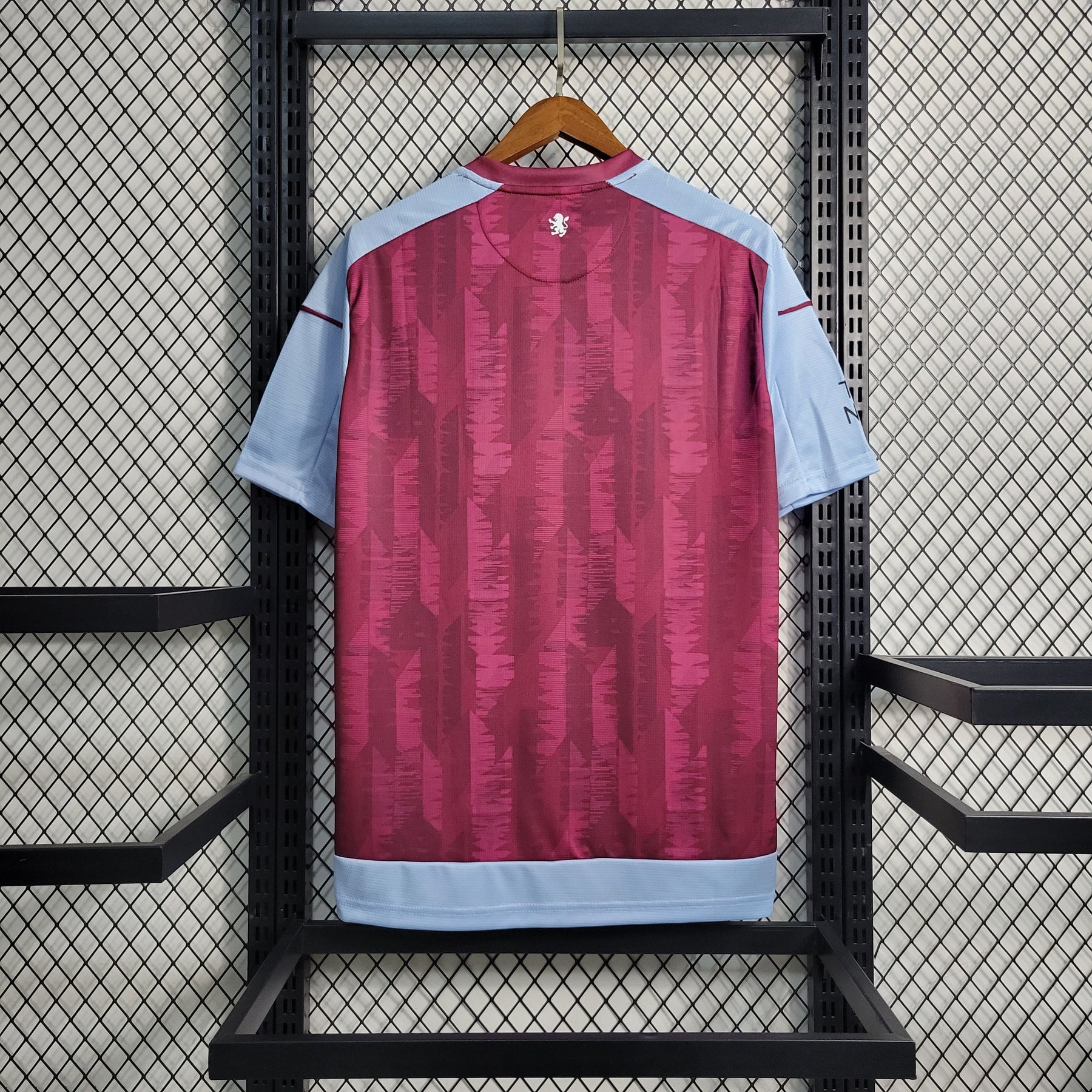 Camisa Aston Villa Home 2023/24 - Castore Torcedor Masculina - Bordo/Azul