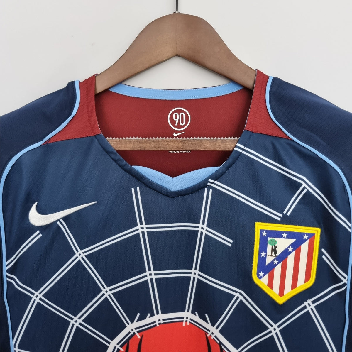 Camisa Atlético de Madrid Away 2004/05 - Nike Retrô Masculina - Azul/Bordo