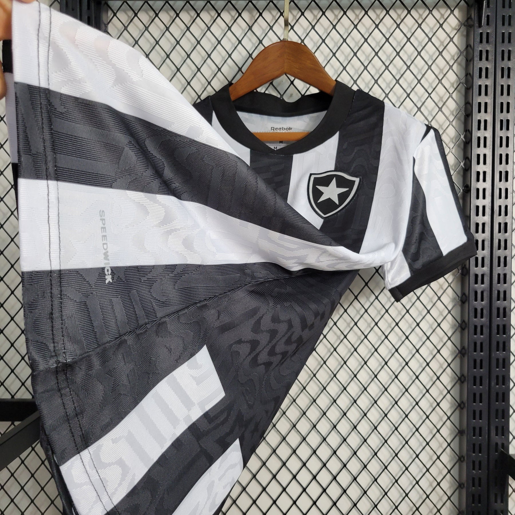 Camisa Botafogo Home 2023/24 - Reebok Torcedor Feminina - Branca/Preta