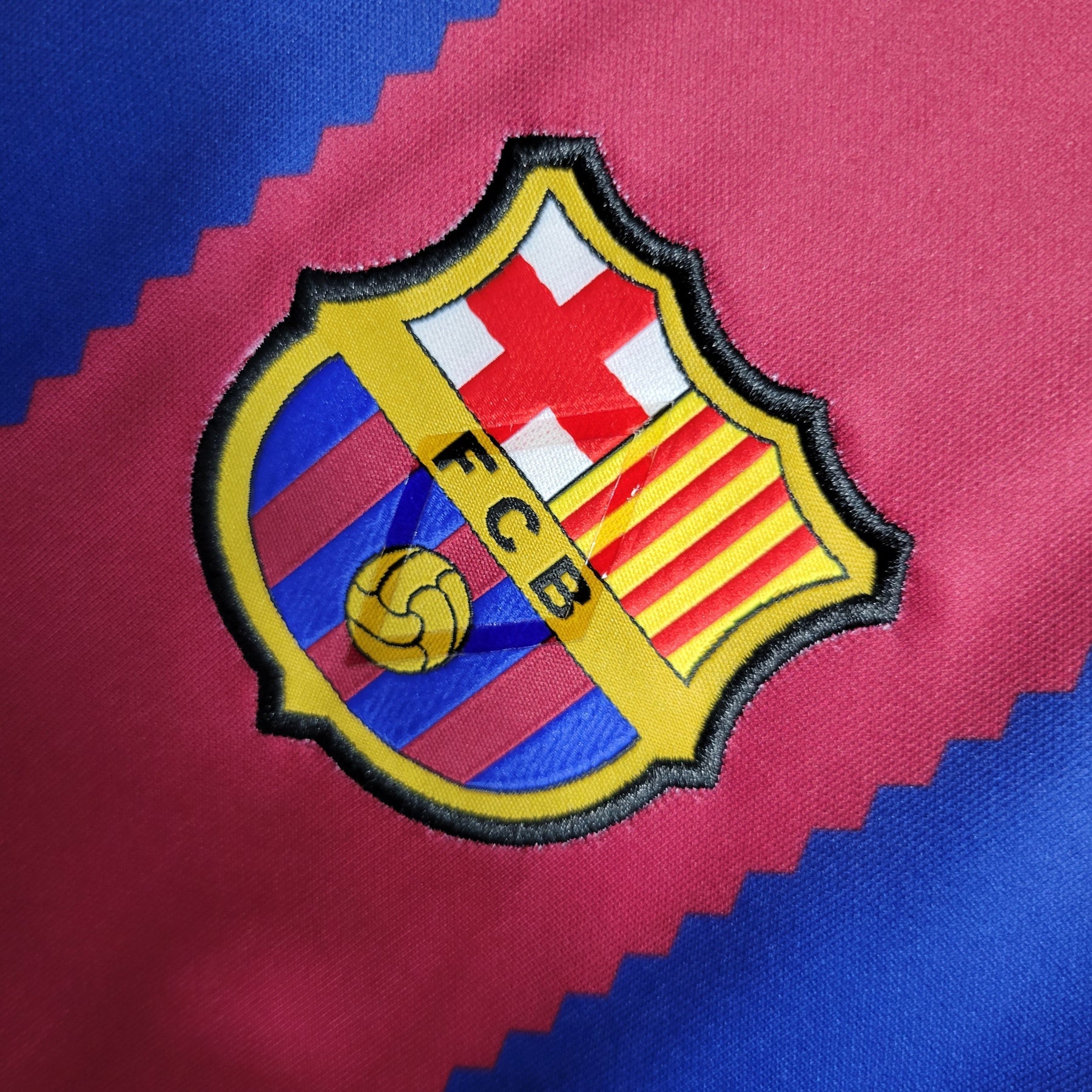 Camisa Barcelona Home 2023/24 - Nike Torcedor Feminina - Vermelha/Azul