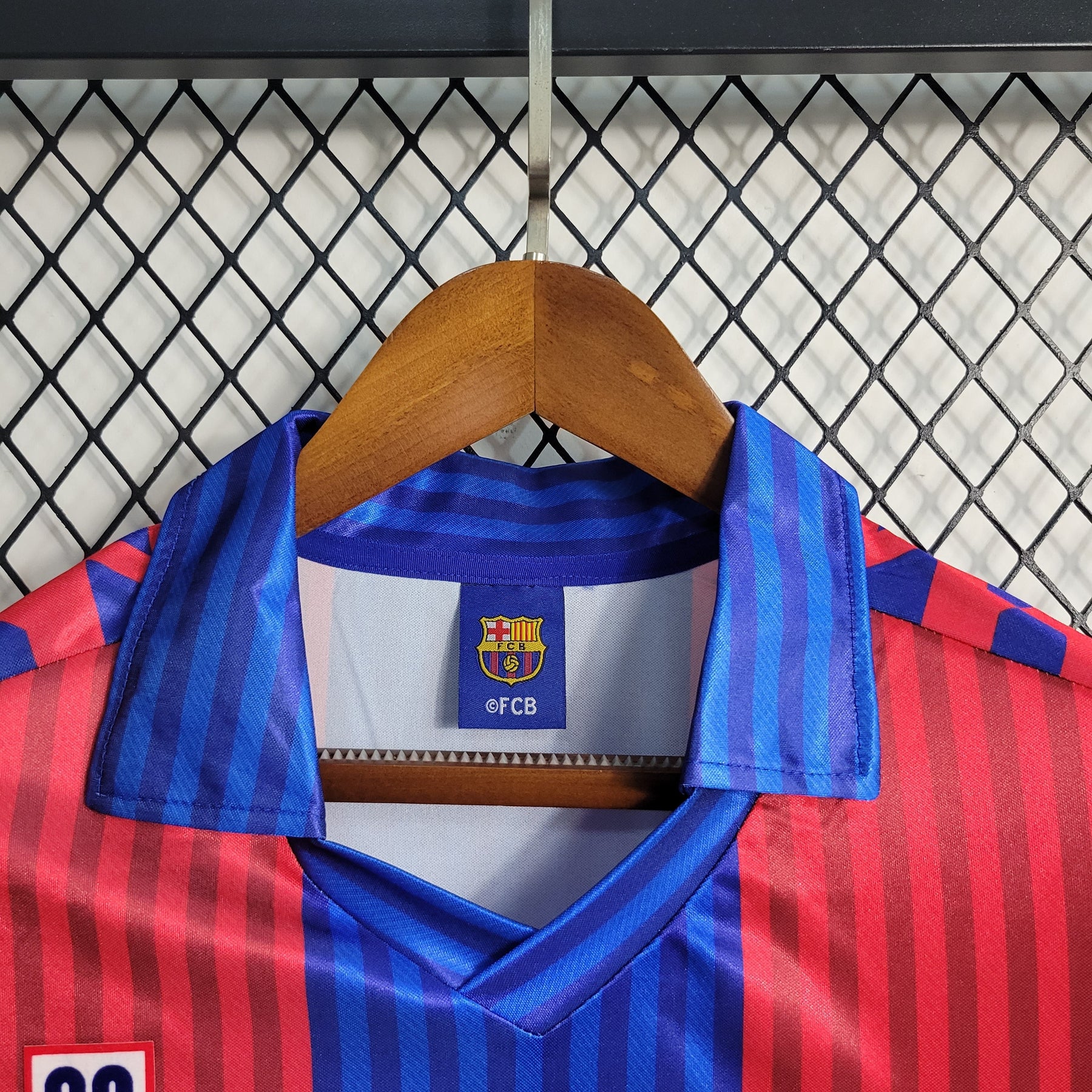 Camisa Barcelona Manga Longa Home 1992 - Meyba Retrô Masculina - Vermelha/Azul