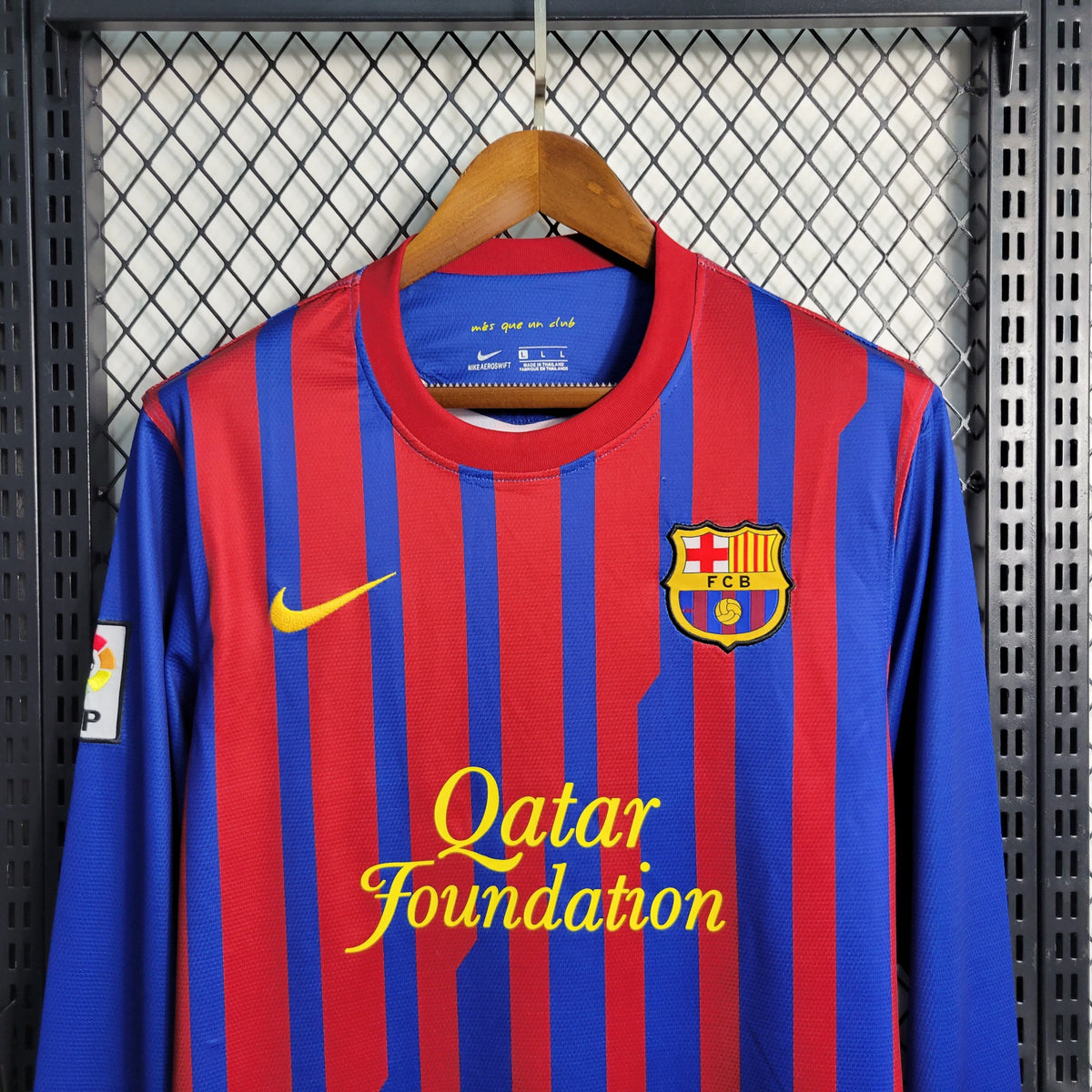 Camisa Barcelona Manga Longa Home 2011/12 - Nike Retrô Masculina - Vermelha/Azul