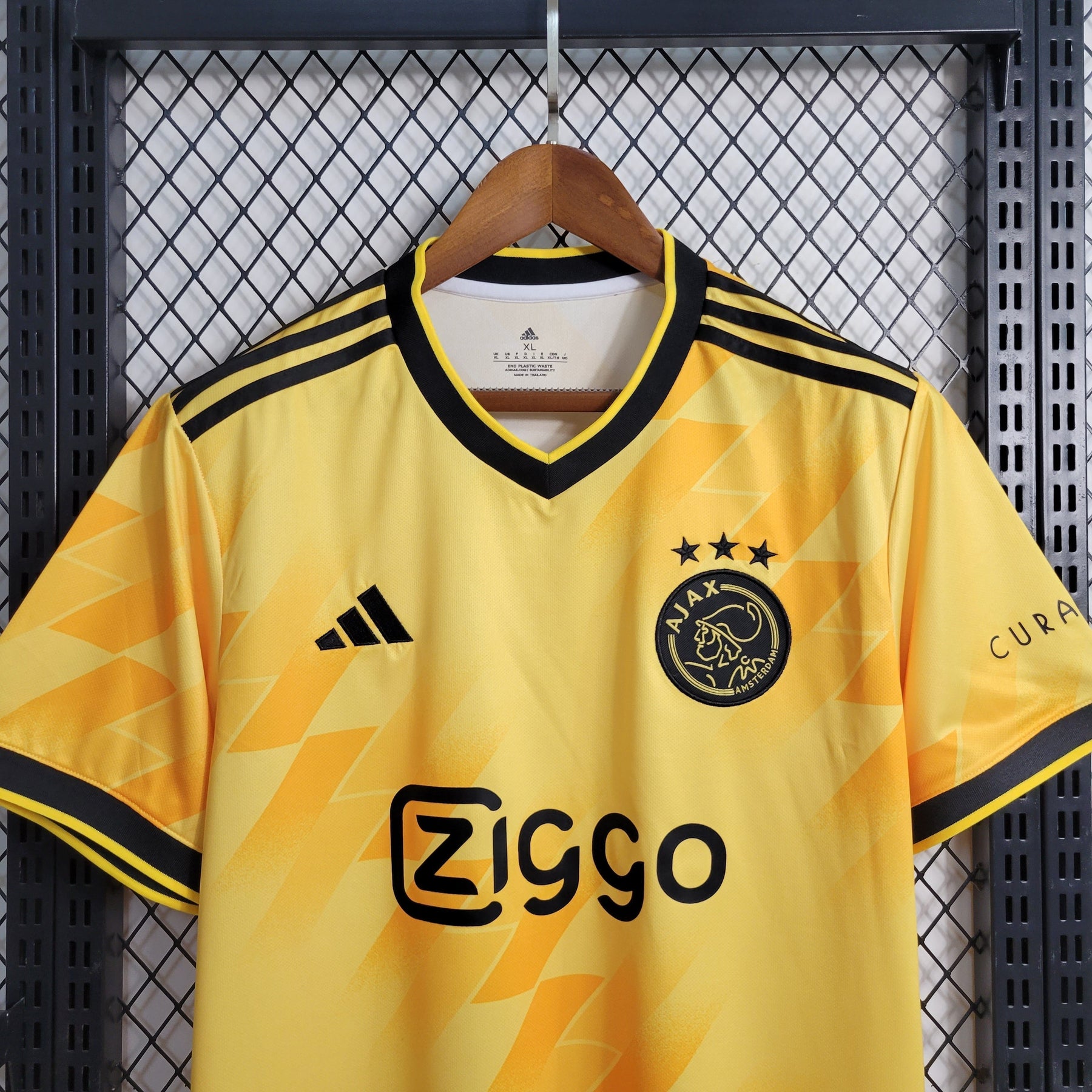 Camisa Ajax 2023/24 - Adidas Torcedor Masculina - Amarela/Preta