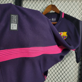 Camisa Barcelona Away 2016/17 - Nike Retrô Masculina - Roxa/Rosa