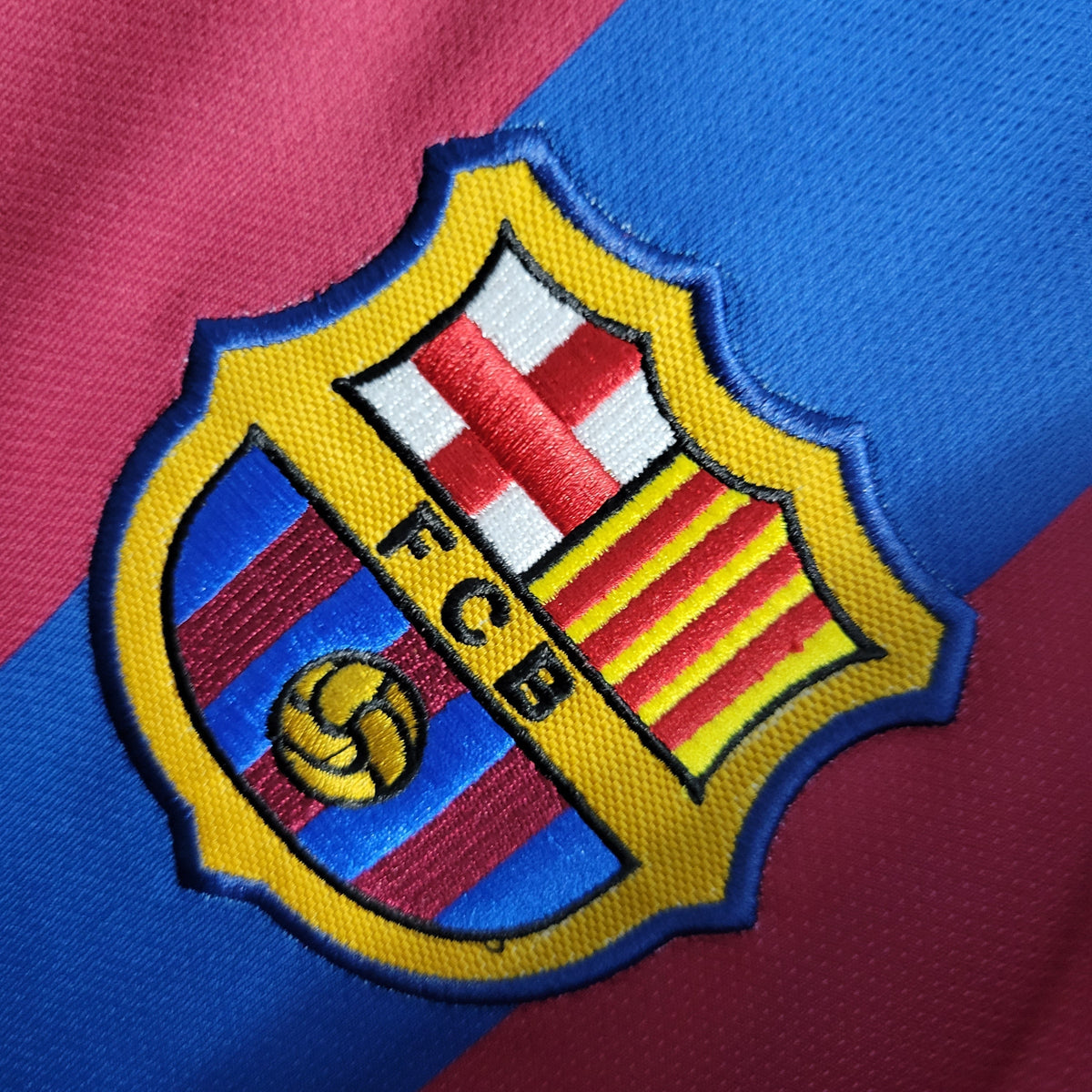 Camisa Barcelona Home 2005/06 - Nike Retrô Masculina - Vermelha/Azul