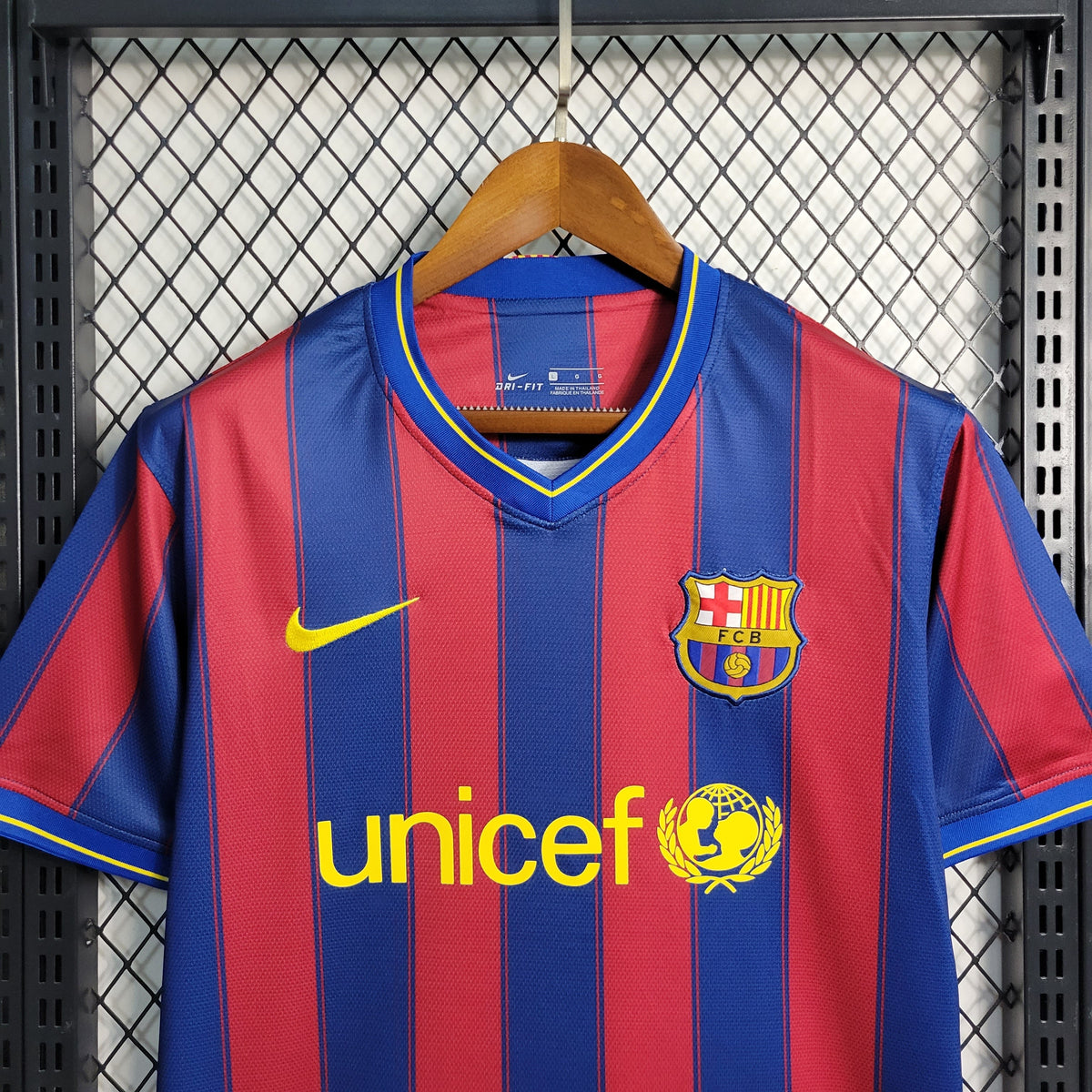 Camisa Barcelona Home 2009/10 - Nike Retrô Masculina - Vermelha/Azul