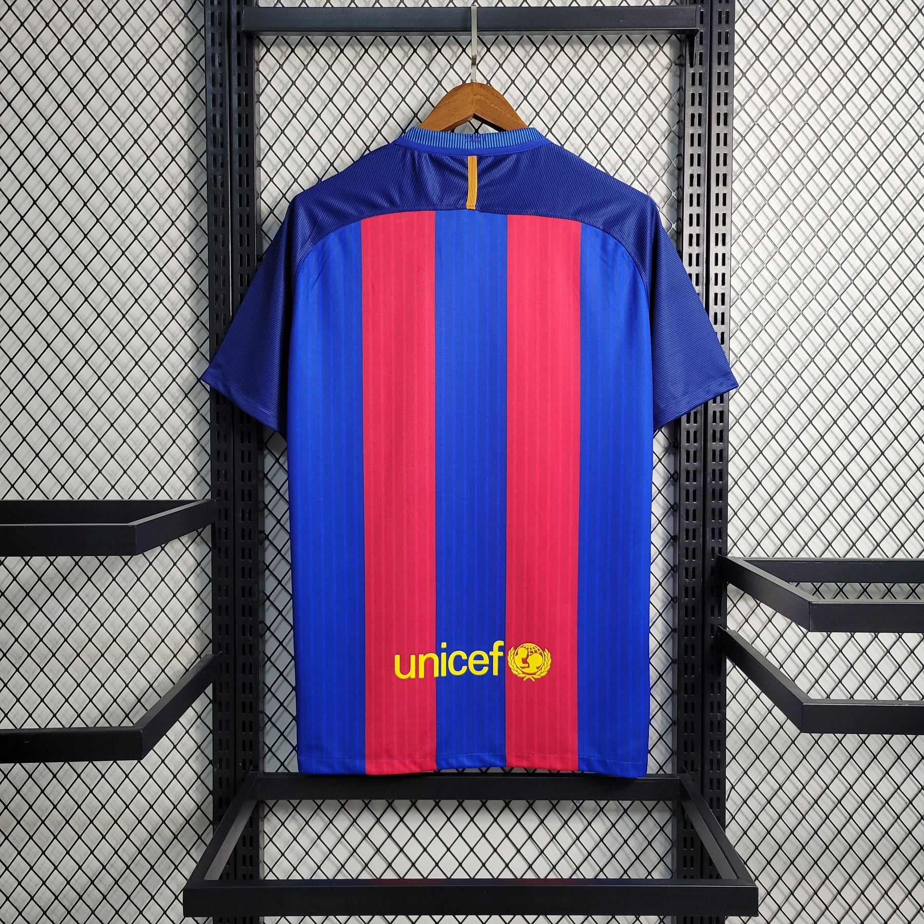 Camisa Barcelona Home 2016/17 - Nike Retrô Masculina - Azul/Vermelha