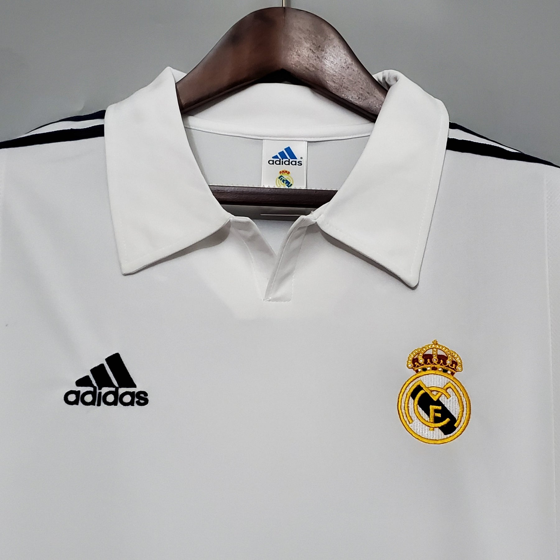 Camisa Manga Longa Real Madrid 2002 - Adidas Retrô Masculina - Branca