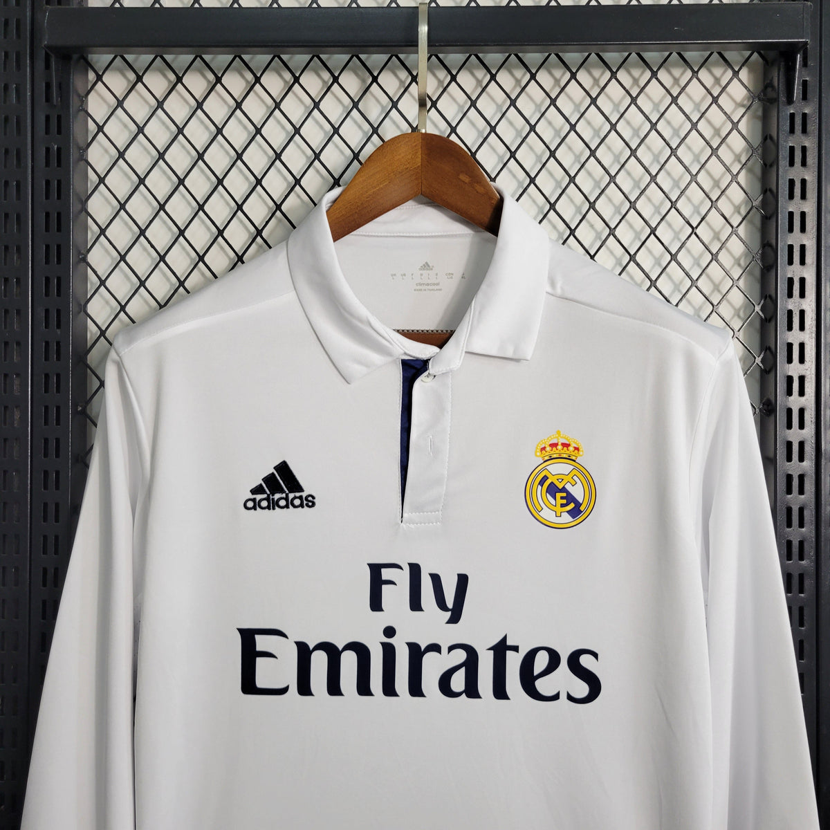 Camisa Manga Longa Real Madrid Home 2016/17 - Adidas Retrô Masculina - Branca/Azul