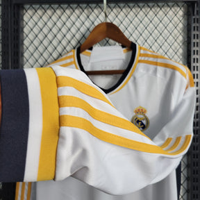 Camisa Manga Longa Real Madrid Home 2023/24 - Adidas Torcedor Masculina - Branca/Amarela