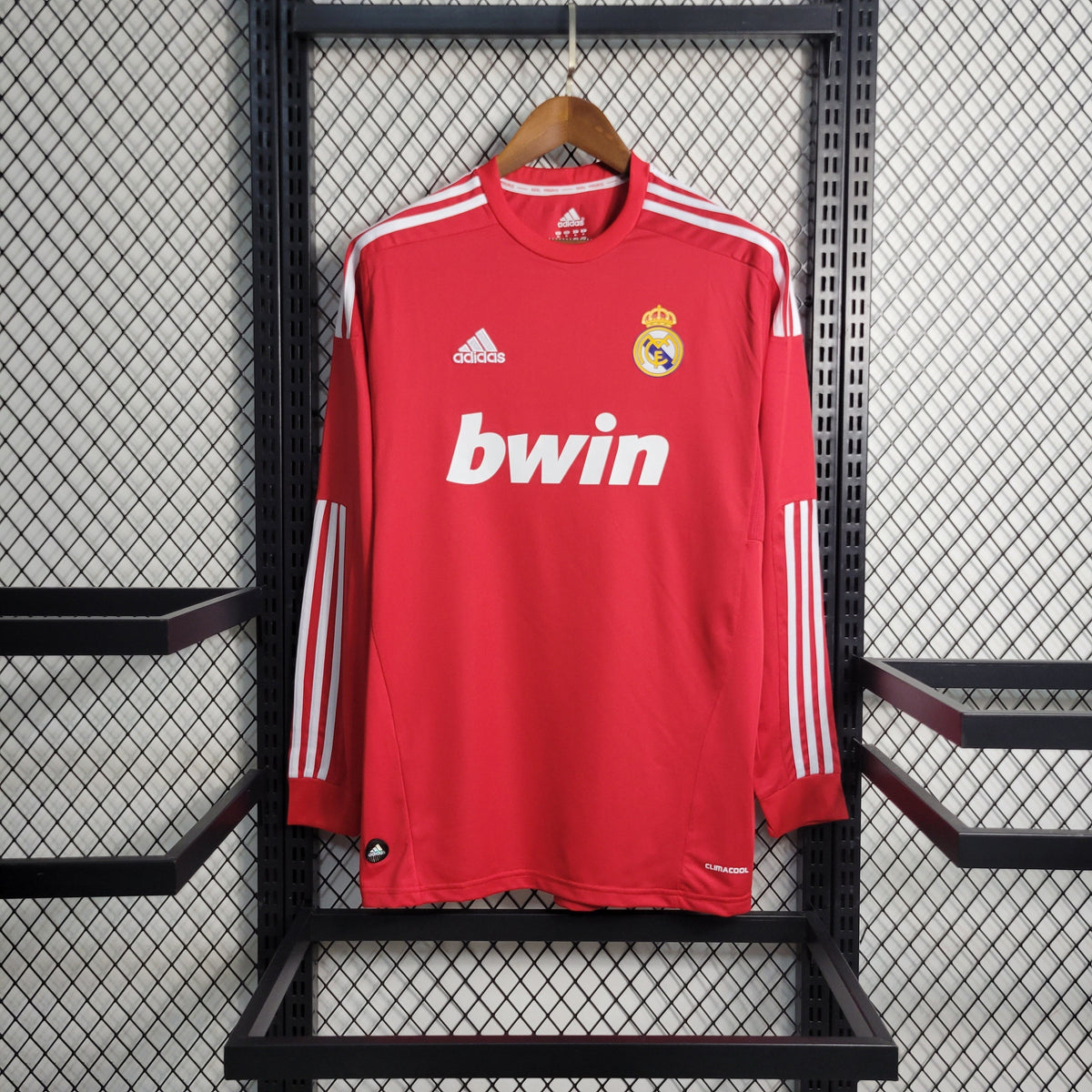 Camisa Manga Longa Real Madrid Third 2011/12 - Adidas Retrô Masculina - Vermelha