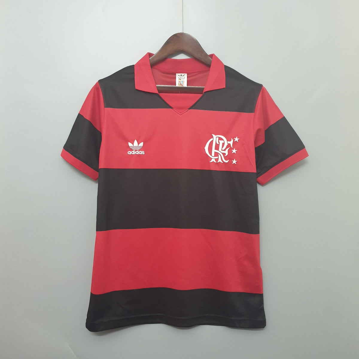 Camisa Flamengo Home 1982 - Umbro Retrô Masculina - Vermelha/Preta