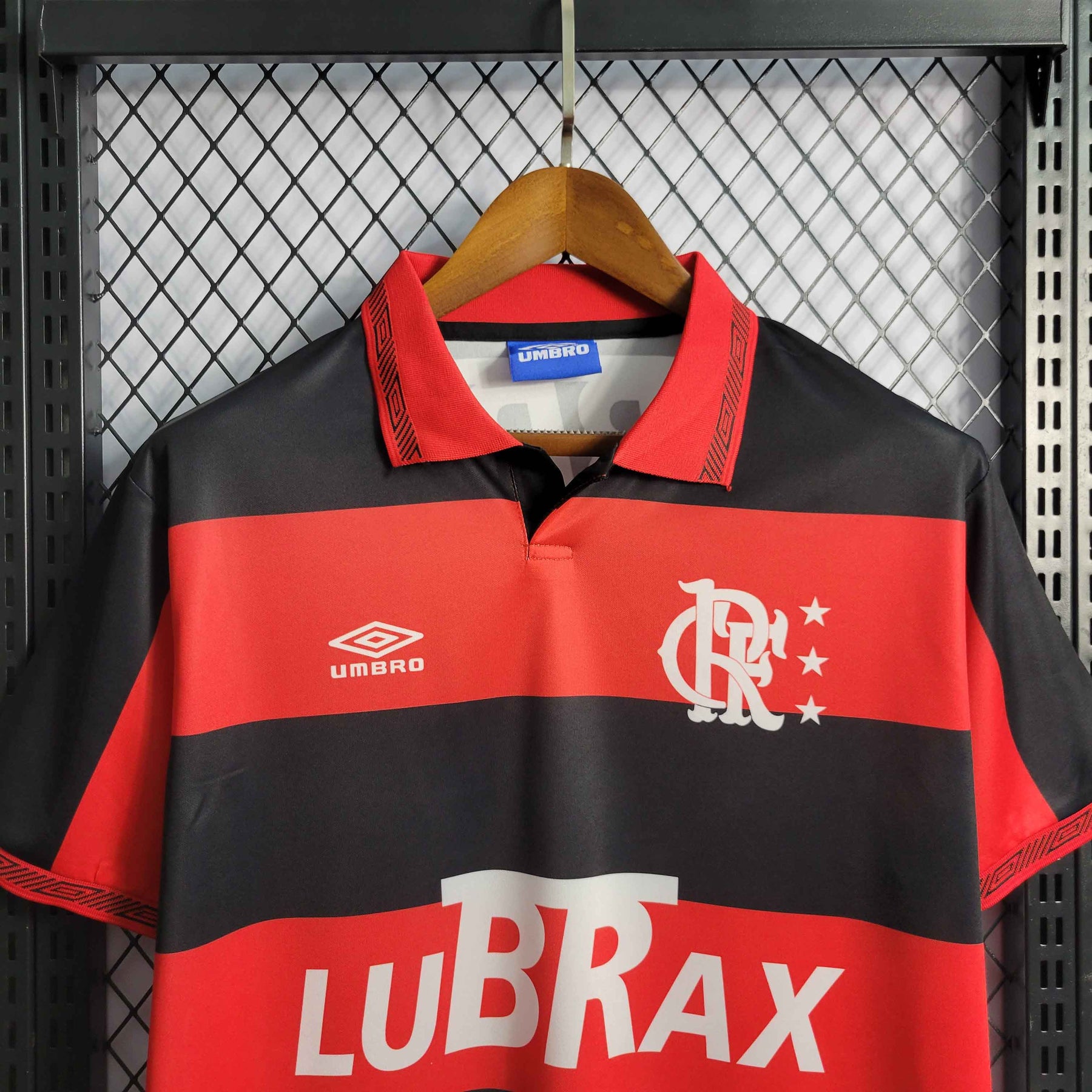 Camisa Flamengo Home 1992/93 - Umbro Retrô Masculina - Vermelha/Preta