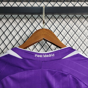 Camisa Real Madrid Away 2006/07 - Adidas Retrô Masculina - Roxa